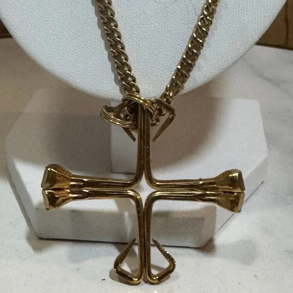 Gold tone vintage Chain Cross